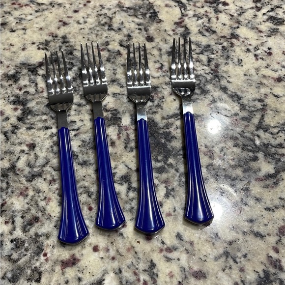 Nice silverware - Picture 3 of 7